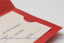 Подарочныйсертификат из текстурной (дизайнерской) бумаги с вкладышем, биговка, высечка